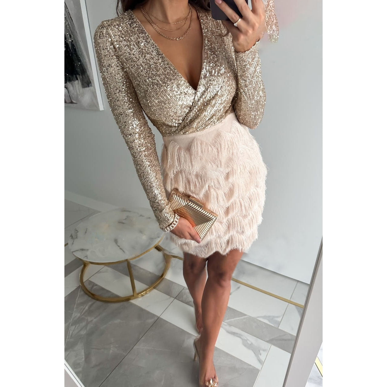 Rochie de seară cu paiete Edna – elegantă cu franjuri și material elastic confortabil