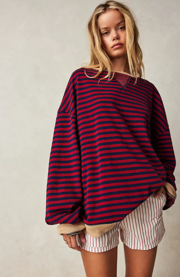 Felpa oversize Mila – Felpa comoda con righe classiche e dettagli a contrasto
