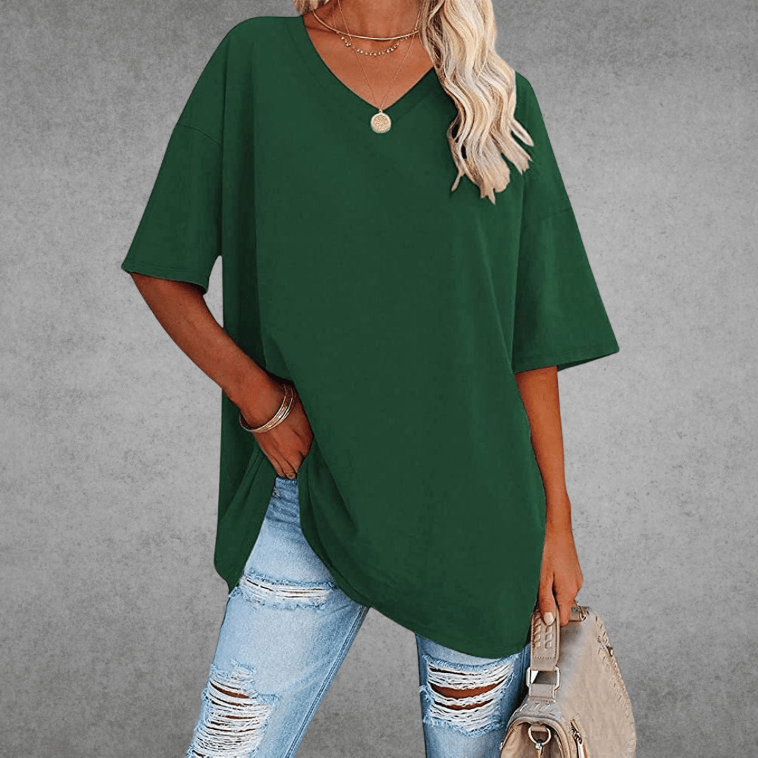 Design a comfort di t-shirt oversize ninon con un collare V & Fabric leggero e traspirante