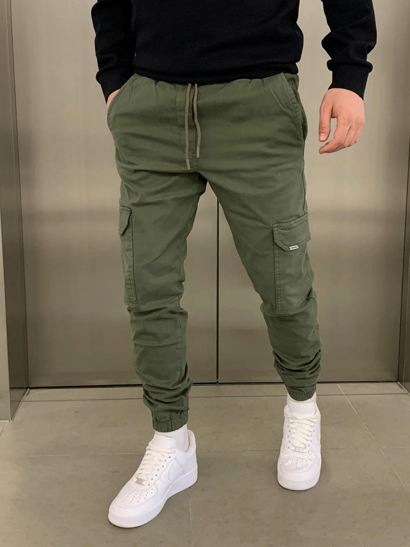 John Pantaloni bărbați eleganți – croială modernă, material rezistent și confort zilnic