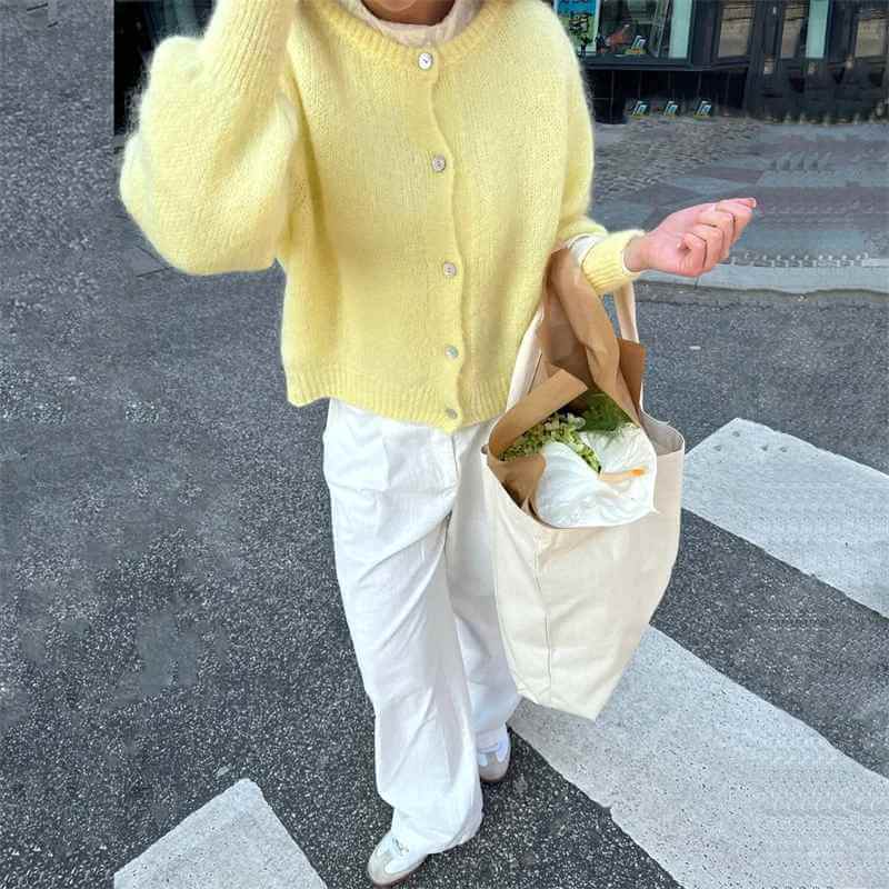 Cárdigan Addilyn para mujer: un cárdigan de punto suave, elegante y cómodo para el invierno.