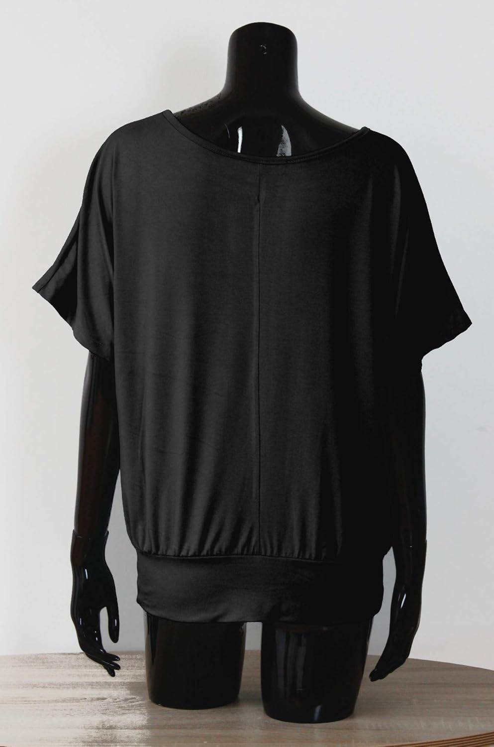 Tyronia T-shirt til kvinder oversize – flagermusærmer, strækbar viskose lavet i Italien