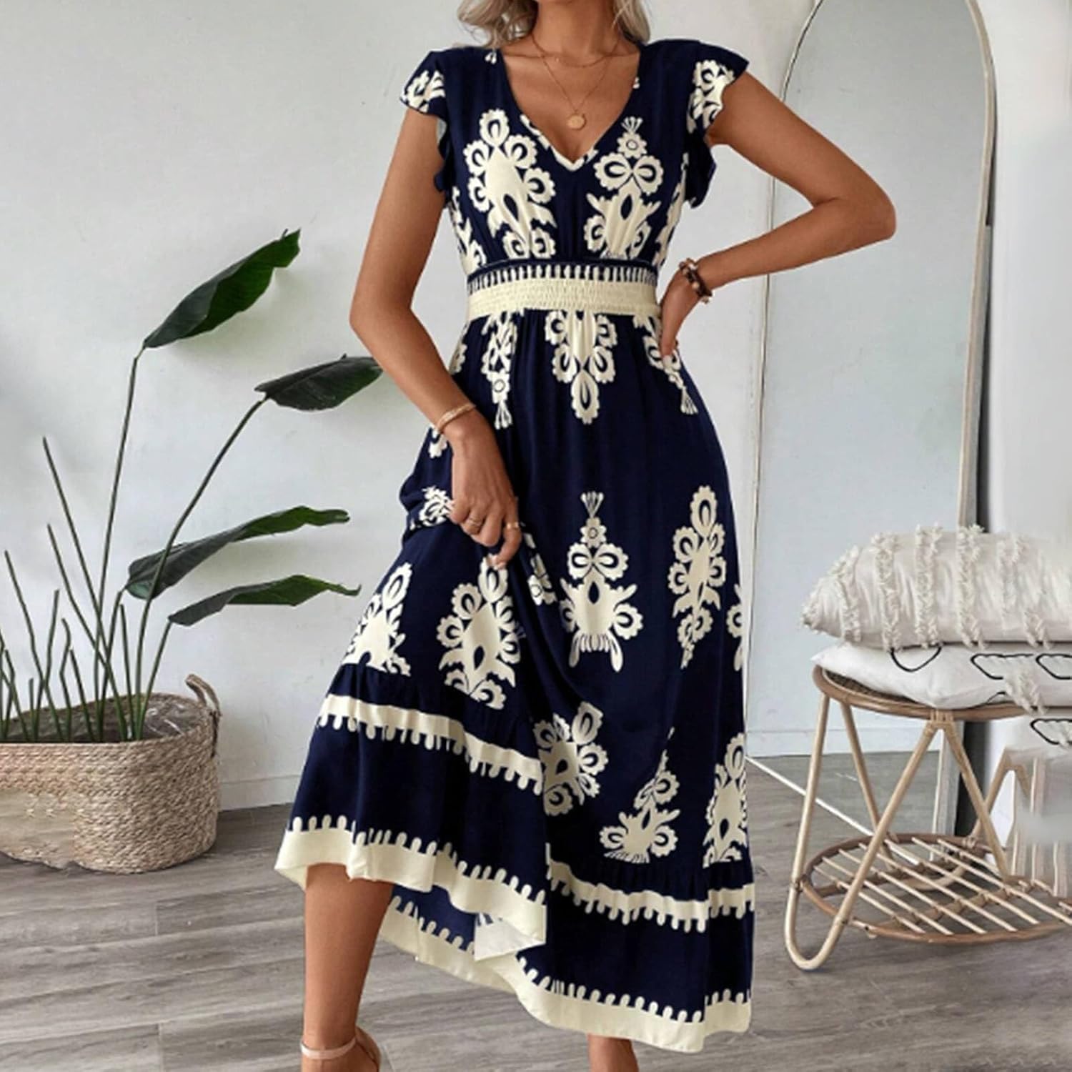 Giulia naisten mekko – boheemi kukallinen A-linjainen maksimekko, kevyt ja elegantti kesämekko