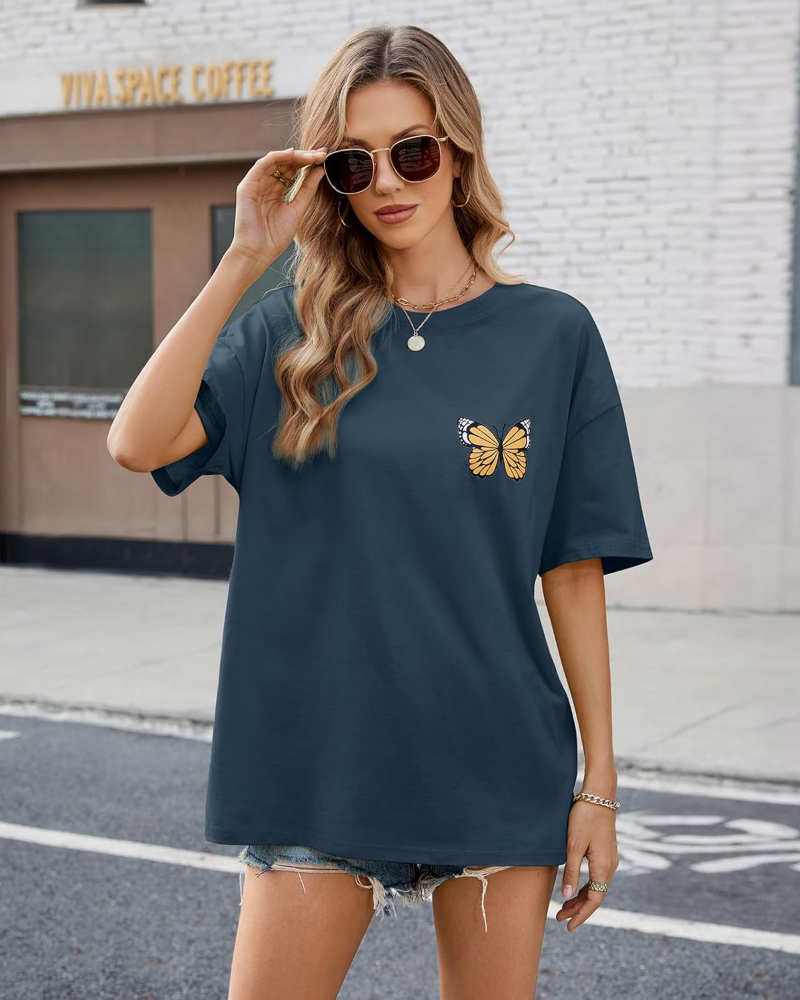 T-shirt Oversize Sloane Mulher – T-shirt Vintage em Algodão com Estampa de Borboleta e Corte Solto