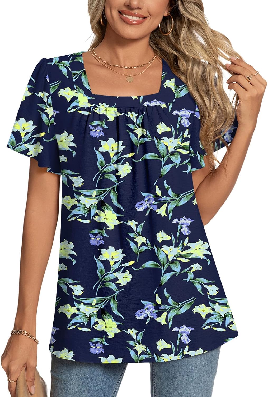 Éva Blouse Women’s – Elegant Top with Square Neck and Petal Sleeves