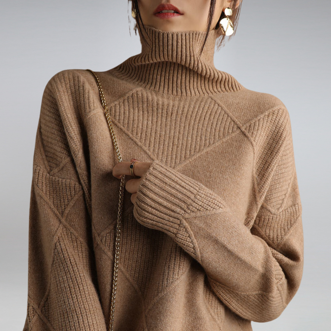 Suéter Luciana para mujer: elegante jersey de cuello alto en suave y chic cachemir atemporal.