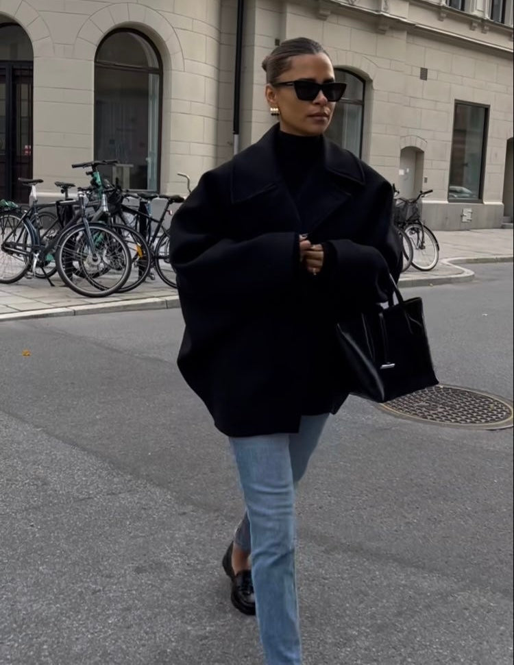 Amélie Dámský Oversize Kabát – Elegantní Měkký a Trendy Vlněný Kabát na Zimu