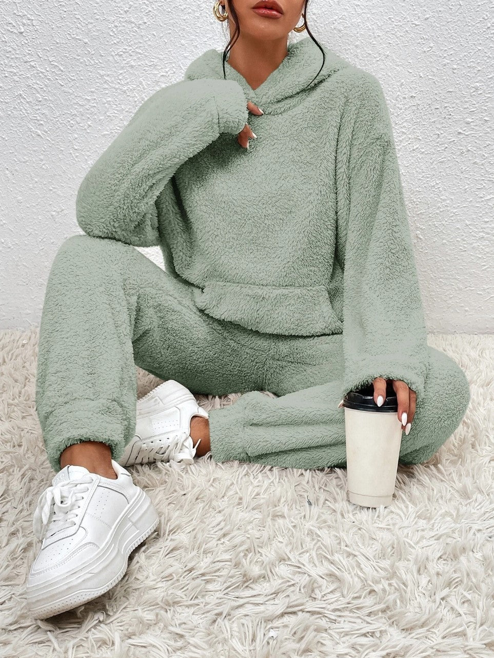 Conjunto Lillie para Mujer – Ropa de Interior en Polar Suave con Sudadera con Capucha y Pantalones Deportivos Cómodos