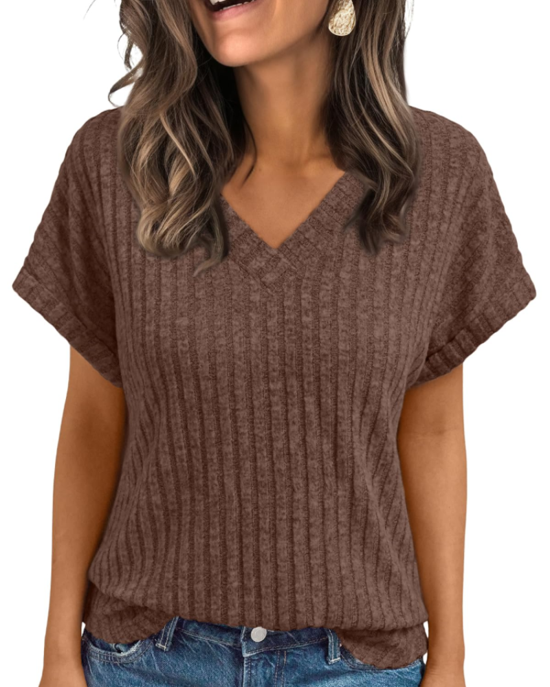 Orla Top Femme – Elegantní halenka s výstřihem do V a krátkými rukávy, volný střih casual chic