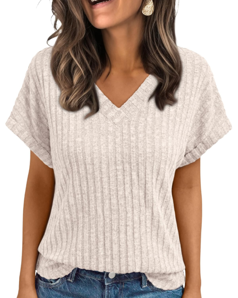 Orla Top Femme – Elegantní halenka s výstřihem do V a krátkými rukávy, volný střih casual chic
