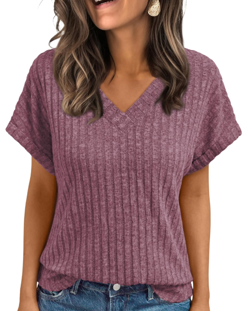 Orla Top Femme – Elegantní halenka s výstřihem do V a krátkými rukávy, volný střih casual chic