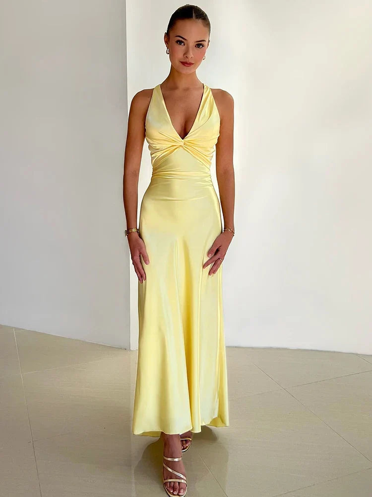 Vestido de Festa Feminino Gina – Vestido Longo de Cetim com Gola Halter Elegante e Sem Mangas
