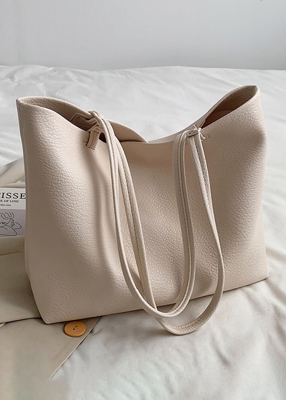 Reyna Sac Cabas Femme – Priestranný minimalistický dizajn z odolnej umelej kože
