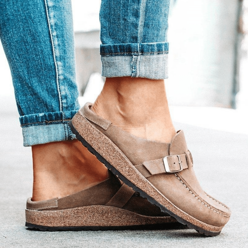 Georgia Sabots damskie komfort – ergonomiczne klapki z paskiem i klamrą do stylu casualowego
