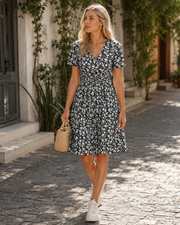 Vestido Sophie para mujer con flores – Vestido de jersey con cuello en V, mangas cortas, corte ajustado y falda acampanada elegante