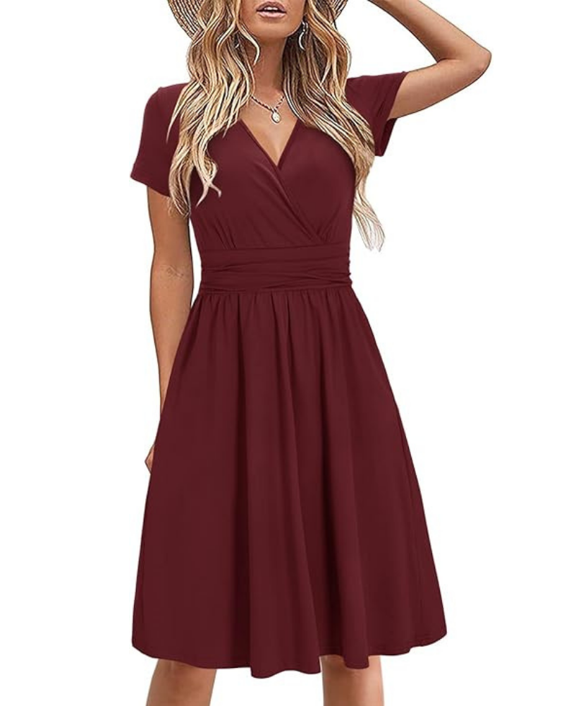 Sukienka Genesis Femme – Kwiatowy Wzór, Kopertowy Dekolt w Serek i Kieszenie, Elegancki Krój A-Line
