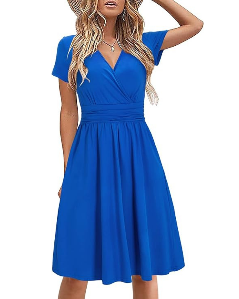 Sukienka Genesis Femme – Kwiatowy Wzór, Kopertowy Dekolt w Serek i Kieszenie, Elegancki Krój A-Line