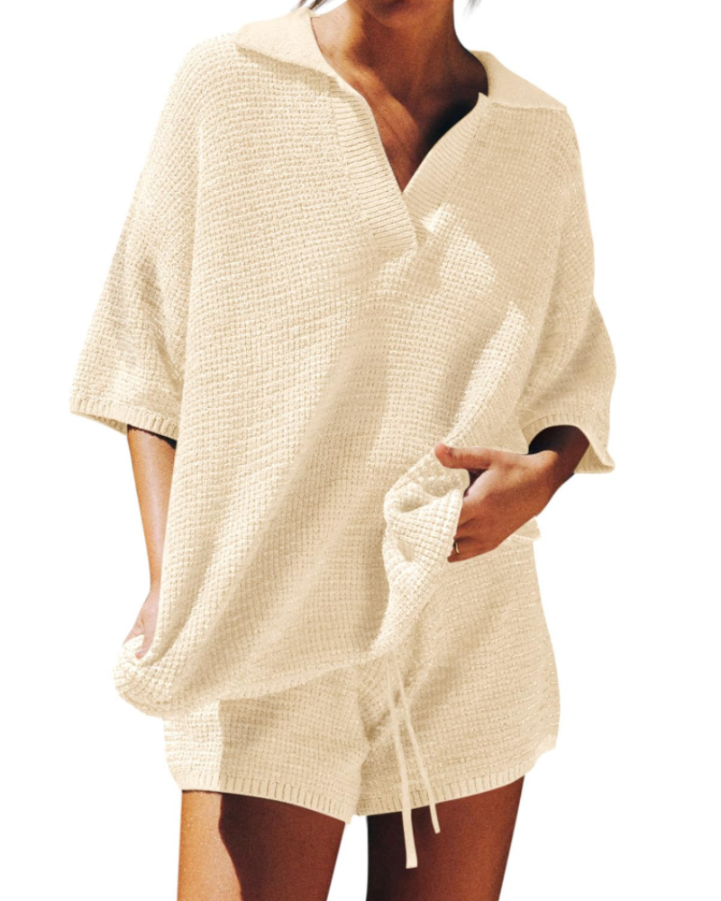 Chloe Women's Lounge Set – Oversized V-Neck Sweater & High-Waisted Shorts
