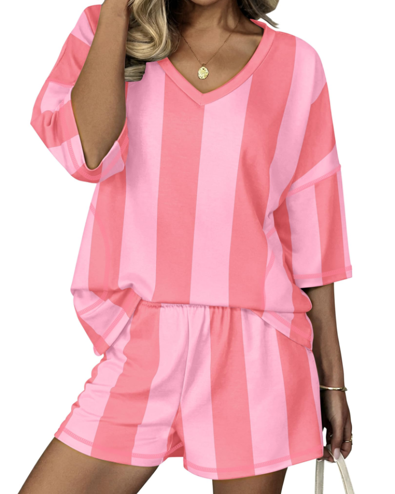 Completo Donna Estate Grace – Camicia Oversize a Righe & Pantaloncini Lounge Casual