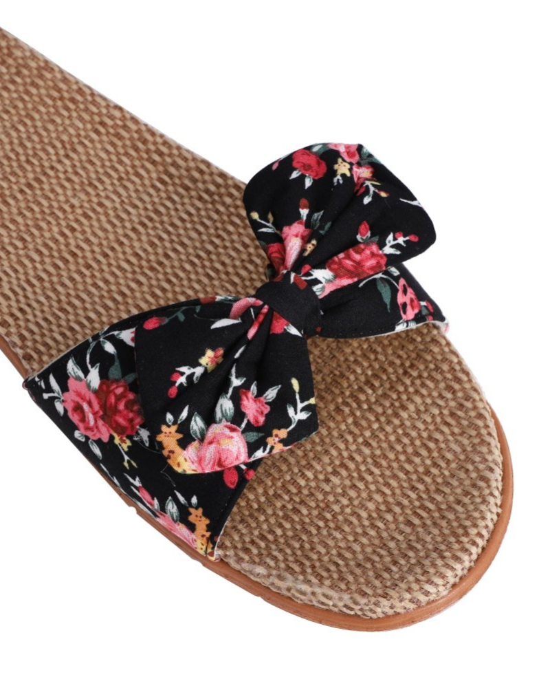 Bella flade sandaler til kvinder i hør – åndbare sommersandaler med butterflyknude