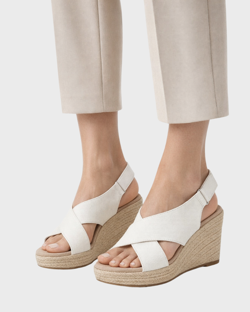 Neri Espadryle na Koturnie Damskie – Komfortowa Amortyzacja i Stabilny, Elegancki Obcas