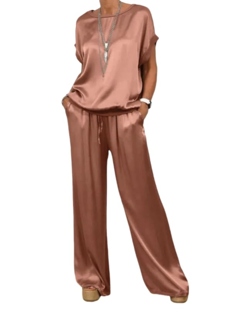 Completo Olivia Donna in Satin – Top Girocollo & Pantaloni Larghi con Vita Elastica