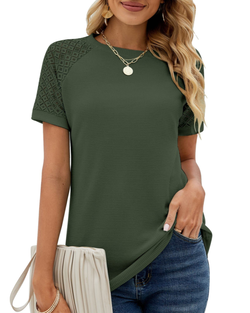 Baila T-shirt til kvinder i blonder – top med rund hals, korte ærmer, løs og elegant pasform