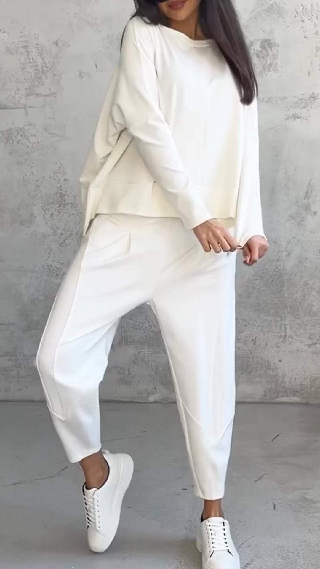 Emilie Damen Outfit – Bequeme und elegante Rundhalskleidung aus Spandex im modernen Stil